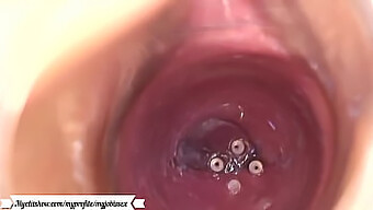 Masturbación Intensa Con Primer Plano Vaginal